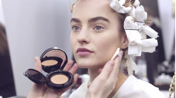 7 ιδανικά προϊόντα που θα σε βοήθησουν να κάνεις την τέλεια βάση