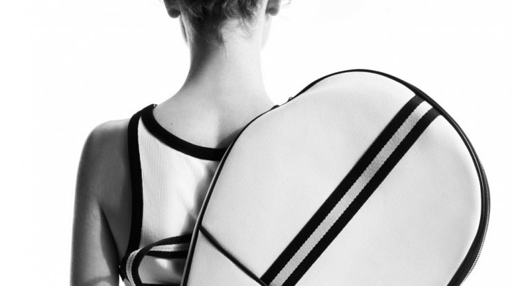 Βρήκαμε την πιο chic τσάντα για τένις από τα Zara