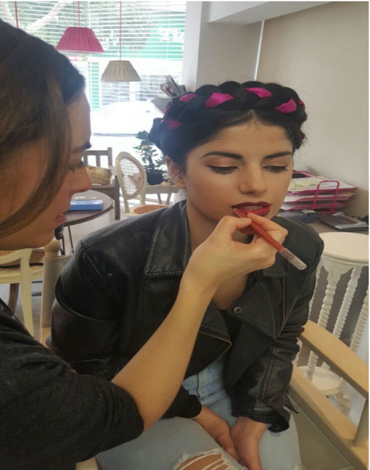 Νέος κύκλος εξειδικευμένων μαθημάτων επαγγελματικού μακιγιάζ από την Τερέζα Μάντη