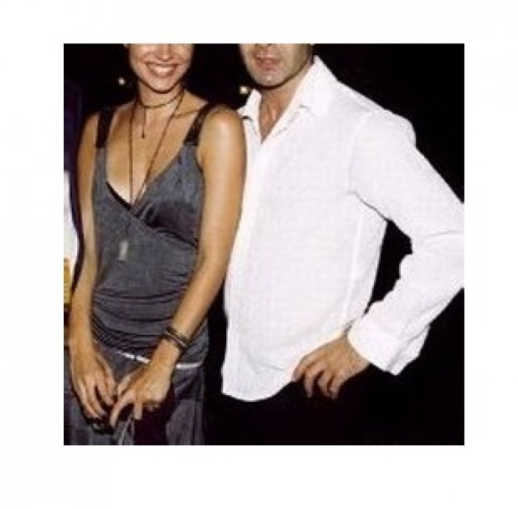 «Zω το όνειρο μου, να είμαι σε μια οικογένεια με πολλές γυναίκες»