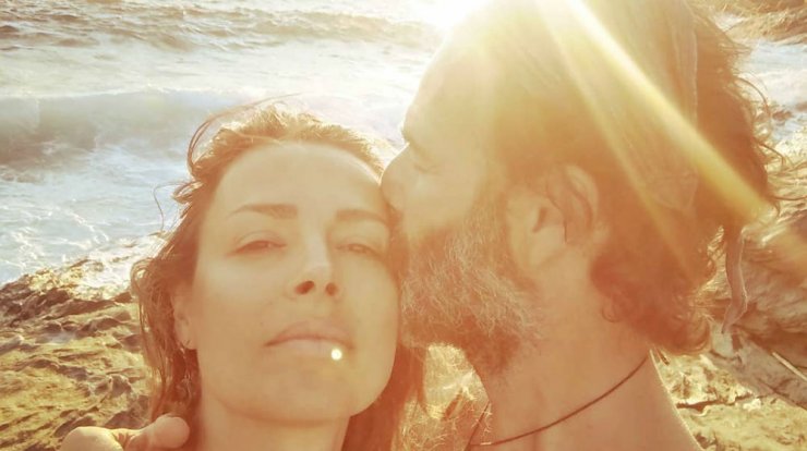 Θανάσης Ευθυμιάδης: Η ολόγυμνη εικόνα της συζύγου του που δημοσίευσε