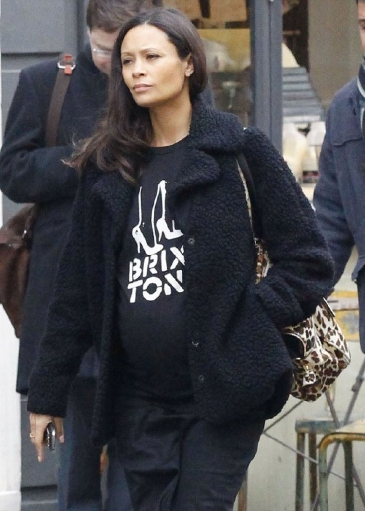 Thandie Newton: Γέννησε στο πάτωμα του μπάνιου της!