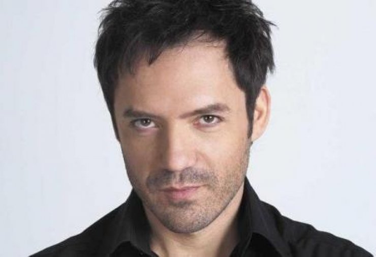 Δύσκολες ώρες για το Θάνο Καλλίρη