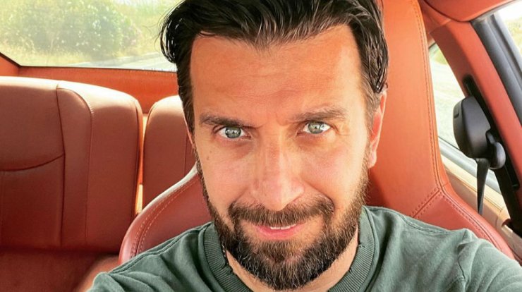 Θάνος Πετρέλης: Έχετε δει τις κούκλες κόρες του; [εικόνα]