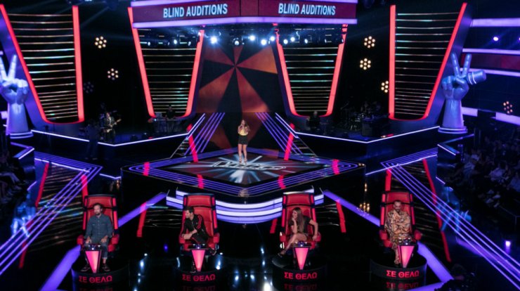 Αυτός είναι ο πασίγνωστος τραγουδιστής που θα είναι coach στο “The Voice” μετά την αποχώρηση του Μαραβέγια! 