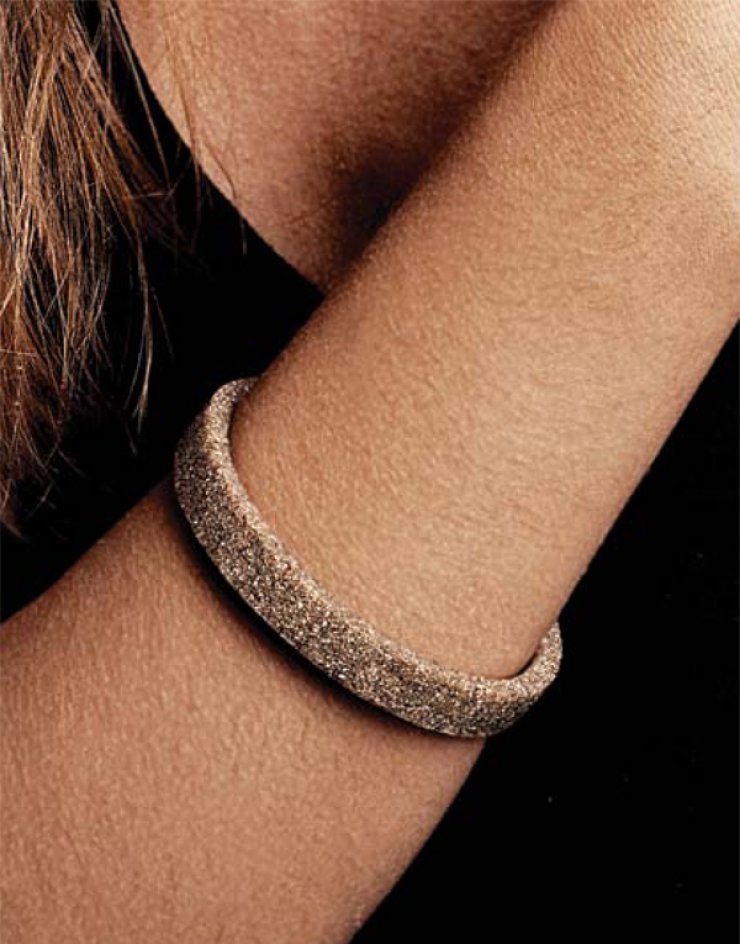 “θις”: Κοσμήματα από άμμο [εικόνες]