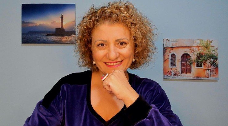 Θέκλα Πετρίδου: “Όταν νιώθω την ανάγκη για σχέση την κατασιγάζω” [βίντεο]