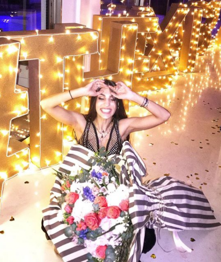 Δείτε για πρώτη φορά το μονόπετρο της Θέλξιας Βαλέριας Φραγκούδη! [βίντεο]