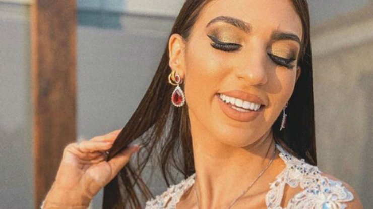 Θέλξια Βαλέρια Φραγκούδη: Αυτό το hair look σίγουρα το είδαμε πρώτη φορά από εκείνη! [εικόνες]