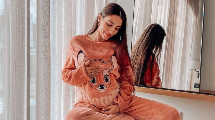 Θέλξια Βαλέρια Φραγκούδη: Το mom shaming που βιώνει για τα κιλά της εγκυμοσύνης! 