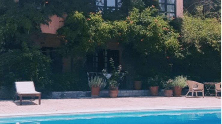 Αυτό το υπέροχο σπίτι ανήκει σε γνωστή Ελληνίδα ηθοποιό