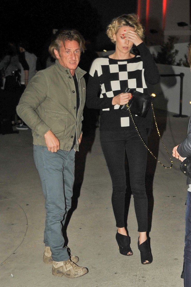 Charlize Theron-Sean Penn: Καλά κρατεί ο έρωτάς [εικόνες]