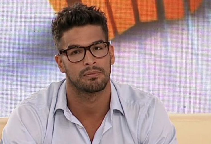 Ν.Αναδιώτης: Ζήτησε €450 τη βραδιά για να εμφανίζεται σε show!