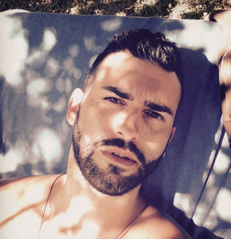 Ο Θοδωρής Μισόκαλος φωτογραφίζεται με τον γιο της Μενεγάκη στο πλοίο και "ρίχνουν" το instagram!