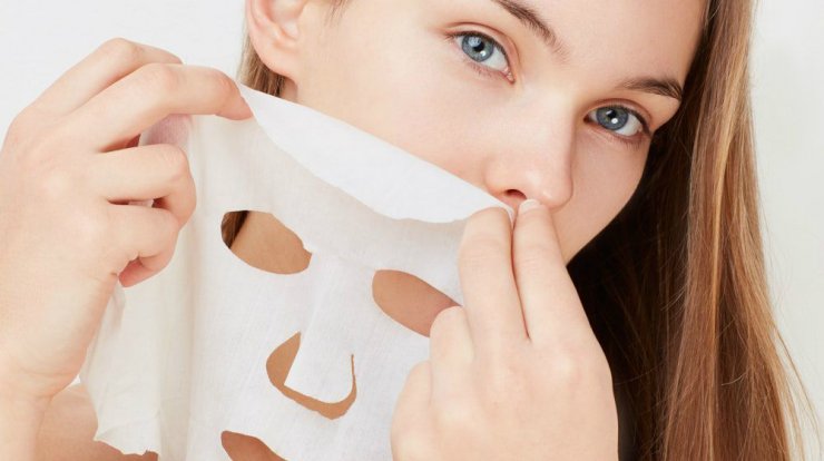 Όλες χρειαζόμαστε την tissue mask μας!
