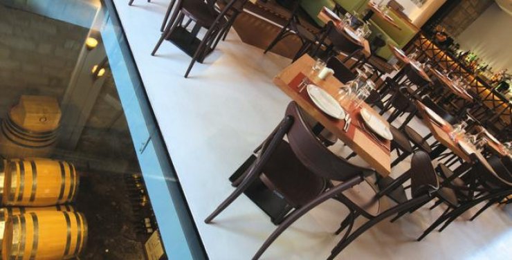 "Αποθήκη" Bar & Grill