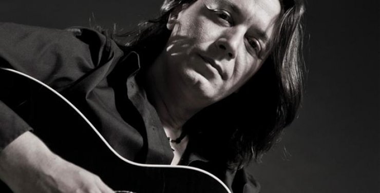 Γιάννης Κότσιρας: Σήμερα στο Ριάλτο και αύριο στη μουσική σκηνή Red