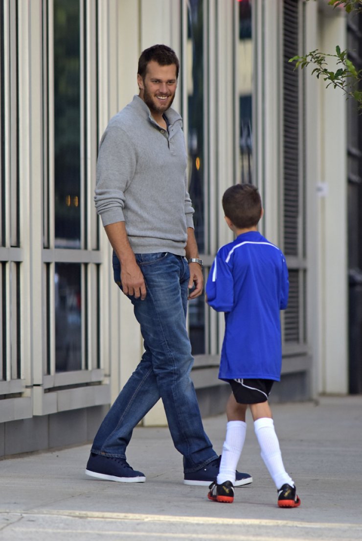 Τρυφερός πατέρας ο Tom Brady [εικόνες]