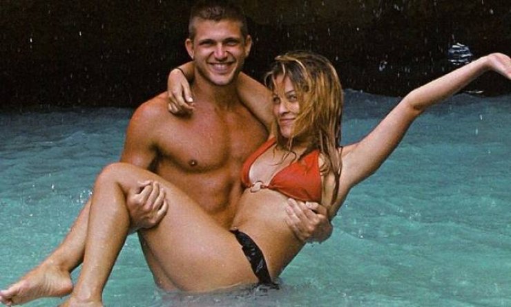 Η νέα φωτογραφία που ανέβασε στο facebook η κοπέλα του Τόμας Πρωτόπαπα