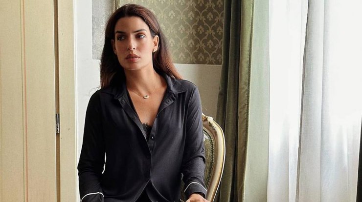 Τόνια Σωτηροπούλου: Μας έβαλε στο πατρικό της σπίτι φωτογραφίζοντας τον μπαμπά της