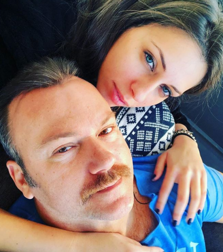 Τόνυ Δημητρίου: Μιλάει πρώτη φορά για τη σύντροφό του!