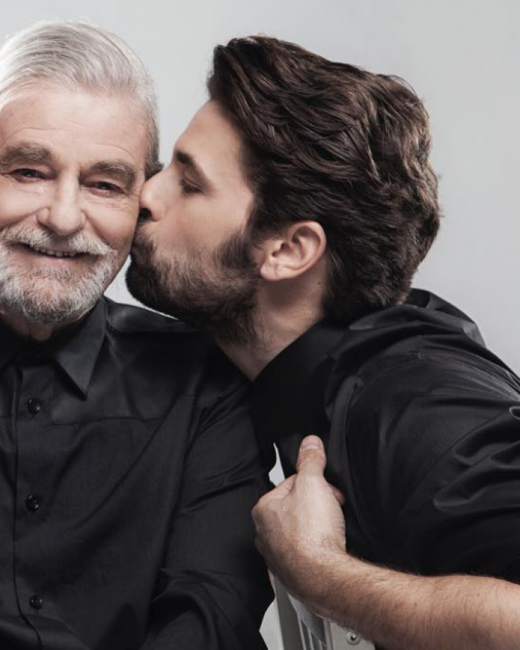 Αποστόλης Τότσικας: Η πρώτη του εικόνα μετά το θάνατο και την κηδεία του πατέρα του!