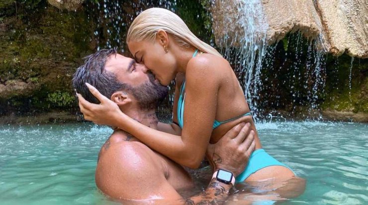 Αλεξάνδρου – Τούνη: Full in love ποζάρουν αγκαλιά! [εικόνα]