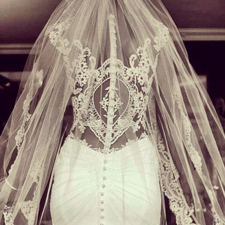 Πρόβα νυφικού για επώνυμη Κύπρια!