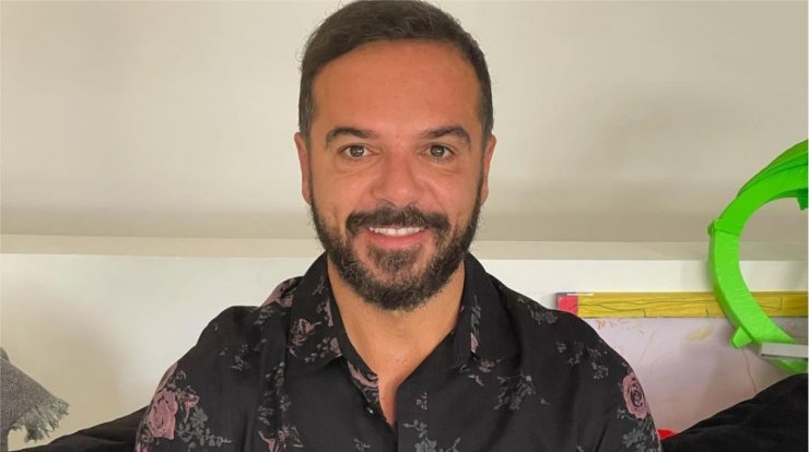 Τριαντάφυλλος: Γιόρτασε τα γενέθλιά του με άρωμα..."Survivor" [εικόνες]