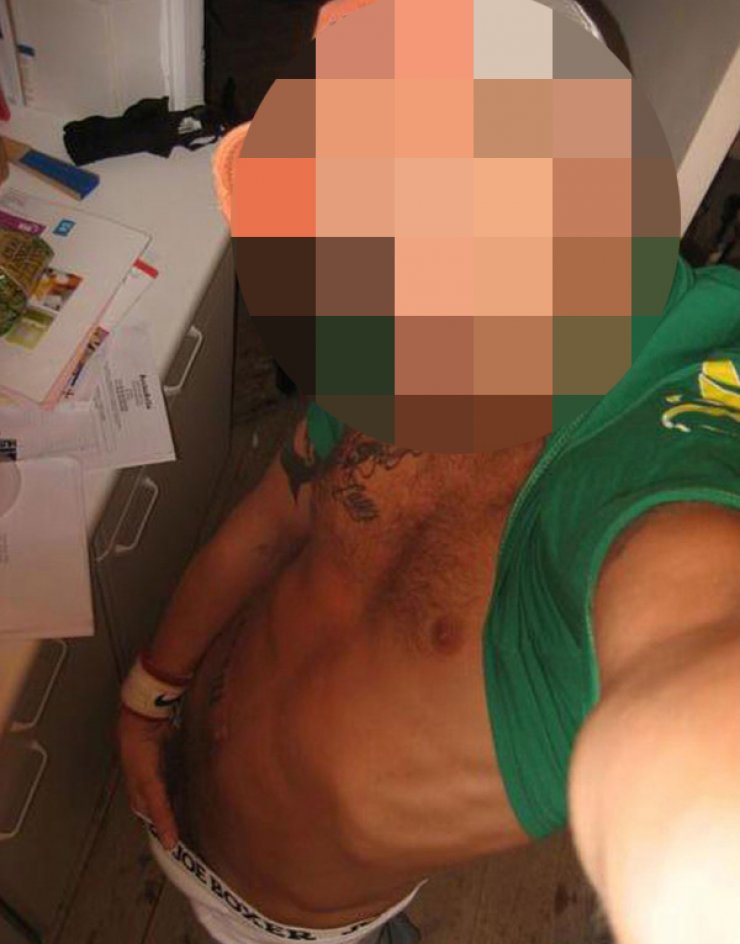 Γνωστός ηθοποιός φωτογραφήθηκε με το χέρι στα επίμαχα!