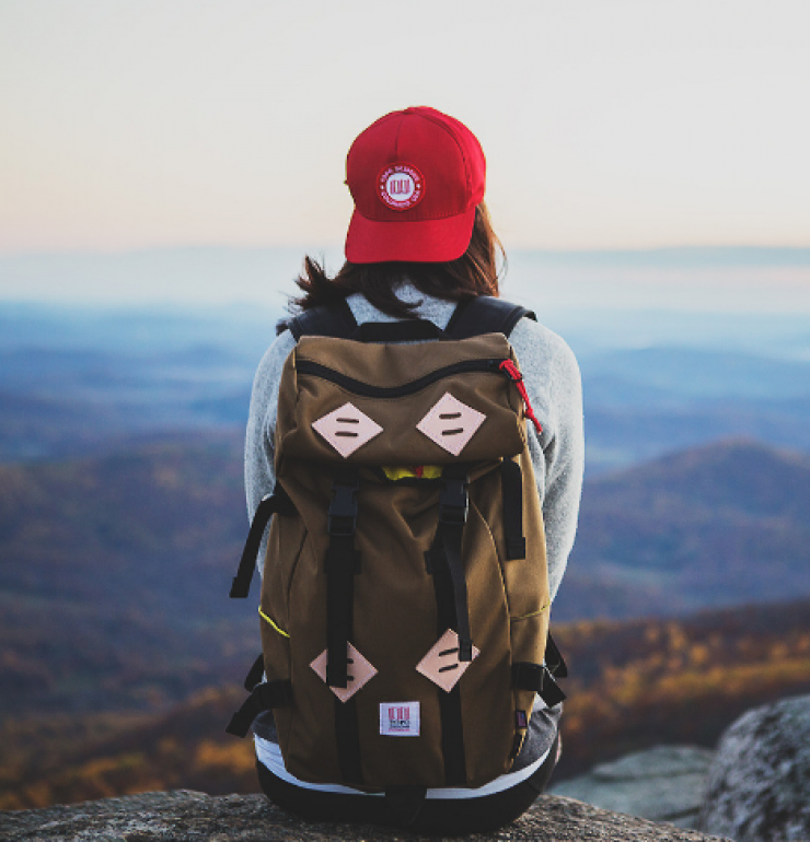 Τι πρέπει να τρώτε όταν ταξιδεύετε για να μην πάρετε κιλά!