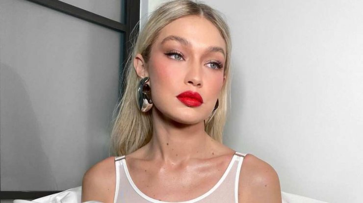 4 τάσεις που θα υιοθετήσουμε την άνοιξη στο μακιγιάζ 