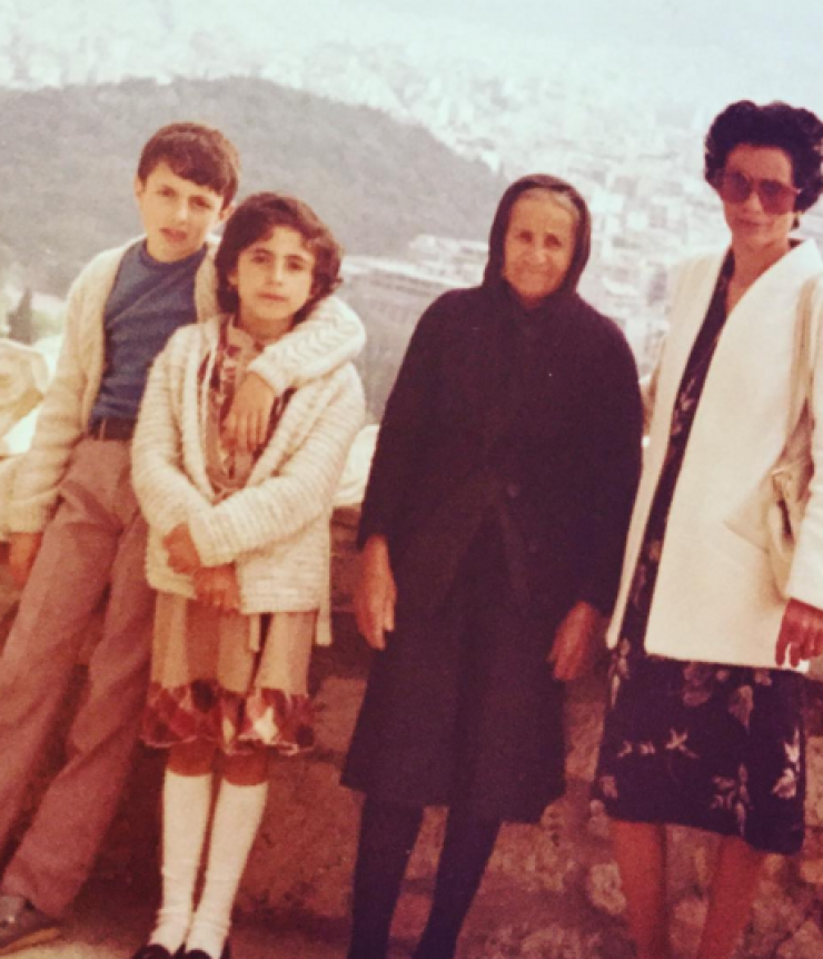 Η οικογενειακή φωτογραφία επώνυμου Κύπριου και τα νοσταλγικά λόγια!