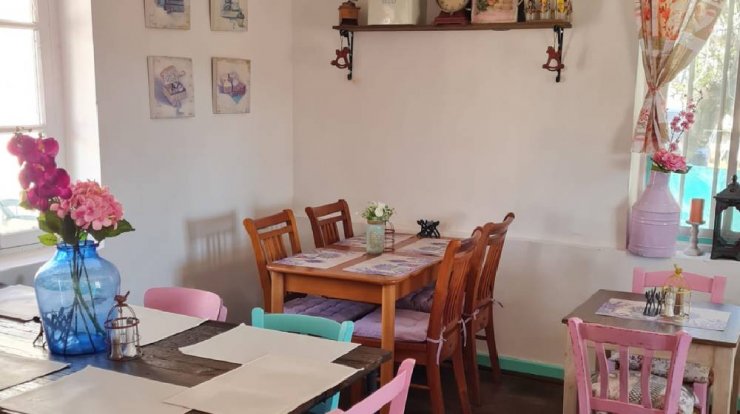 Το πολύχρωμο στέκι στη Λεμεσό για να απολαύσεις το brunch σου