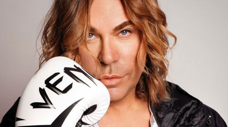 Τρύφωνας Σαμαράς μετά από 10 ημέρες καραντίνας: "Ξύπνησα και έπαθα κρίση πανικού" [βίντεο]