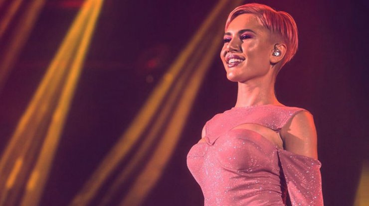 Έλενα Τσαγκρινού: Οι πρώτες δηλώσεις και οι αποκαλύψεις που έκανε για την Εurovision [βίντεο]