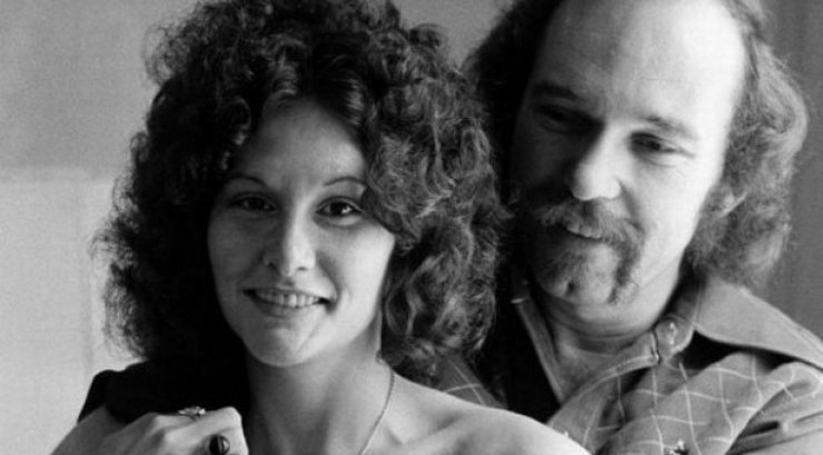 Λάβλεϊς:Όταν βλέπετε το "Βαθύ Λαρύγγι",βλέπετε το βιασμό μου