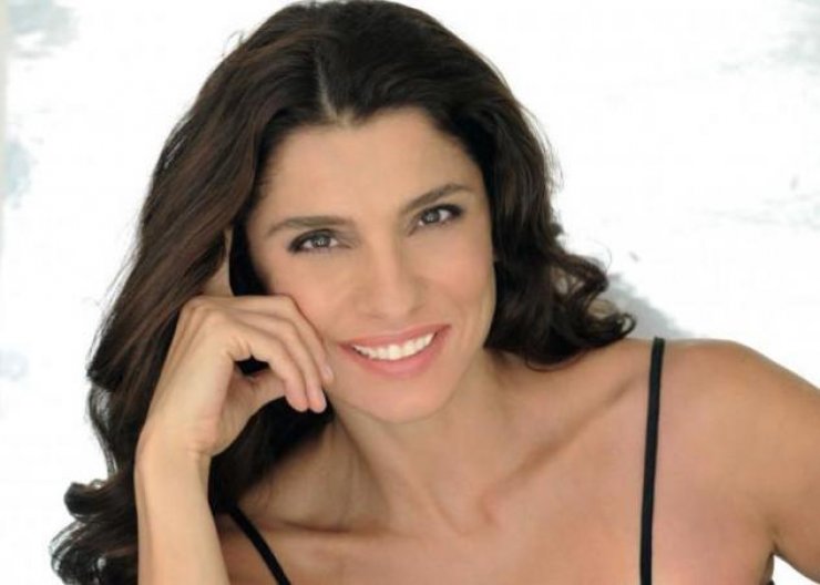  Η Τσαπανίδου μιλάει μετά από χρόνια για το θάνατο του άντρα της