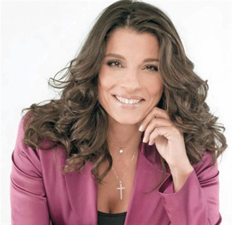 Αποχωρεί η Πόπη Τσαπανίδου από τον Σκάι