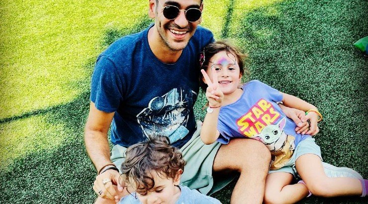 Ανδρέας Τσέλεπος: Εξομολογείται πως άλλαξε η ζωή του με τον ερχομό του δεύτερου μωρού [βίντεο]