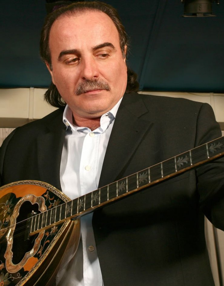 Όλοι οι Ρεμπέτες....με τον Μπάμπη Τσέρτο