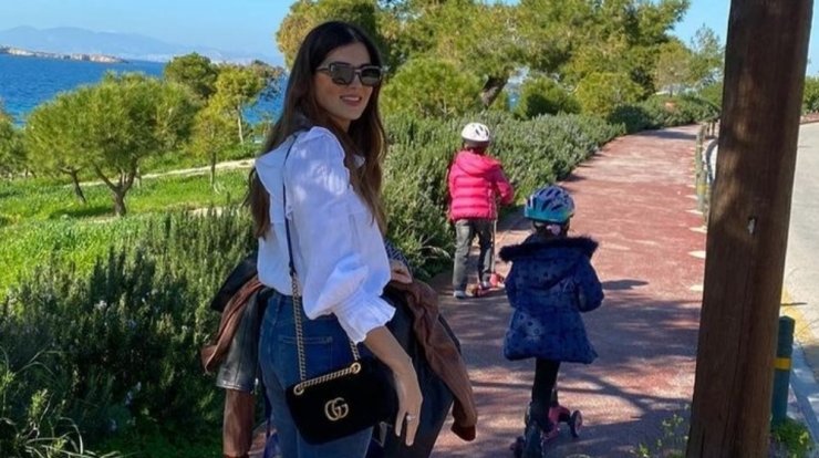 Σταματίνα Τσιμτσιλή: Το δώρο που της έφτιαξαν οι κόρες της για την ημέρα της γυναίκας [εικόνα]