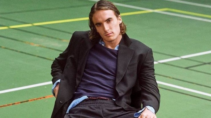 Στέφανος Τσιτσιπάς: Σκύλος της οικογένειάς του επιτέθηκε και δάγκωσε ανήλικο μαθητή 