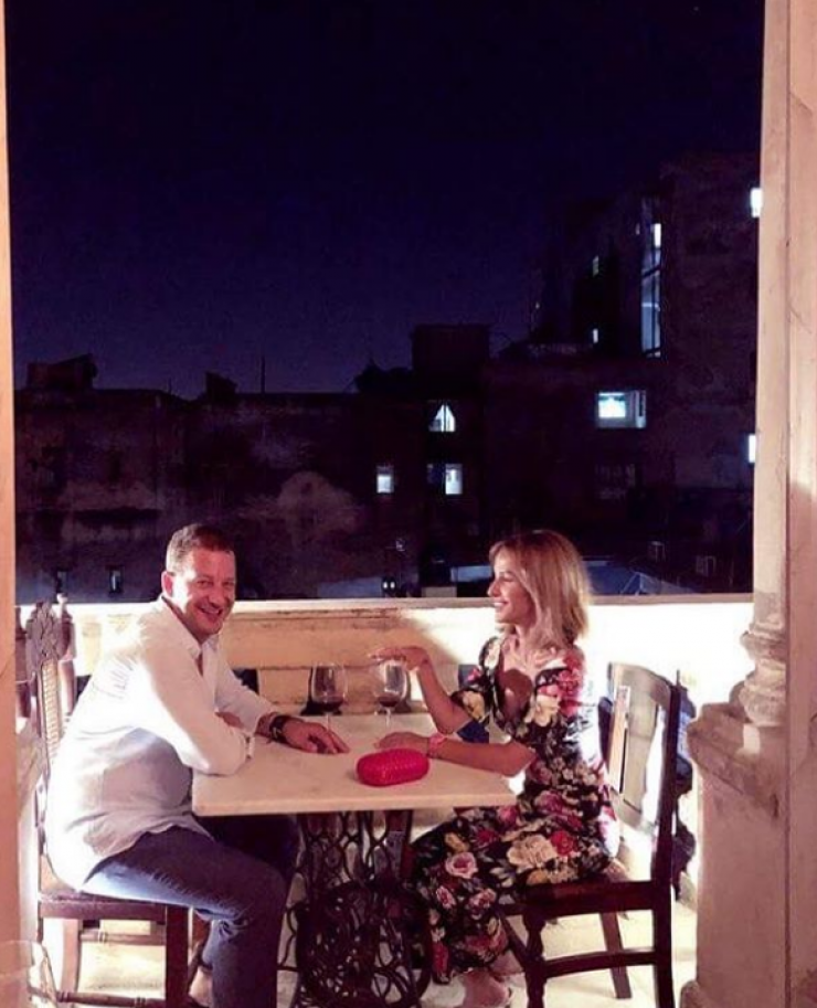 Full in love! Αυτά είναι τα πιο τρυφερά στιγμιότυπα από τις διακοπές του Χρύσανθου Τσουρούλλη και της Έμιλυς Γιολίτη στην Κούβα!