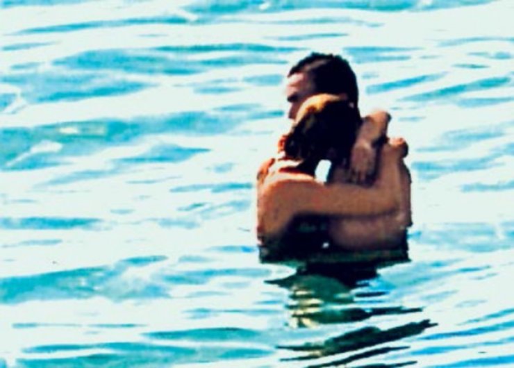  Η επανασύνδεση γνωστού ζευγαριού της ελληνικής showbiz και οι διακοπές τους σε ελληνικό νησί