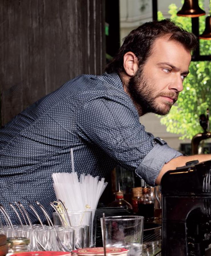 Ορέστης Τζιόβας: Αυτή είναι η νέα σύντροφός του ηθοποιού