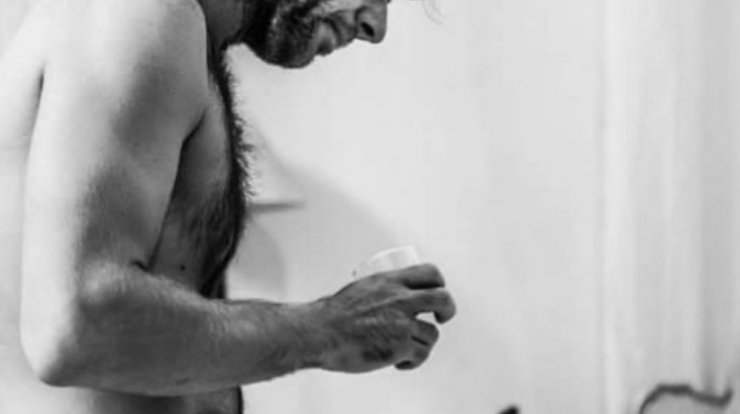 Έλληνας ηθοποιός ανακοίνωσε δημόσια τον χωρισμό του