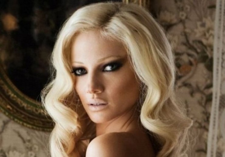 Τζούλια Αλεξανδράτου: Αυτό είναι το προσκλητήριο του γάμου της