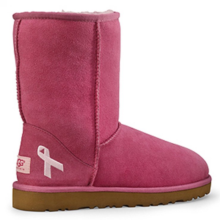 Οι μπότες UGG ενάντια στον καρκίνο του μαστού