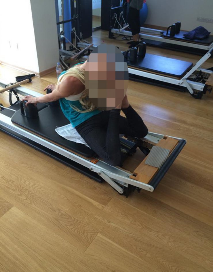 Σύζυγός Κύπριου ποδοσφαιριστή την ώρα της γυμναστικής!